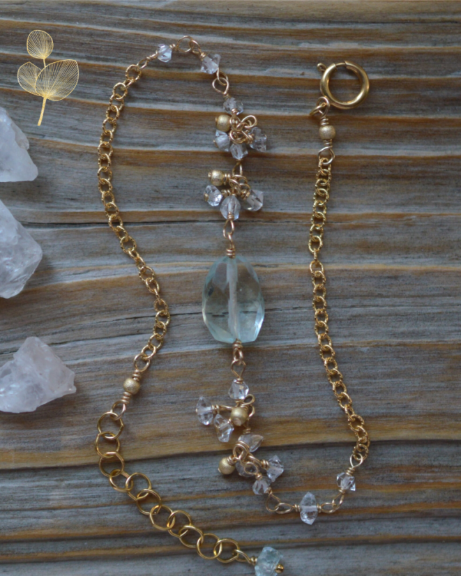 Kamínky ze skal,  náramek akvamarín, hekimer diamond