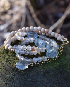 Hromničkový, moss akvamarín, rutilový křemen, dřevo, náhrdelník