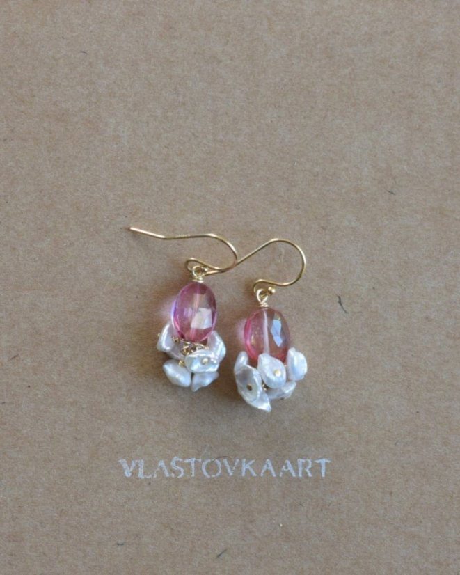 Dolce vita, mystic topaz, mini barokní keshi perly, náušnice