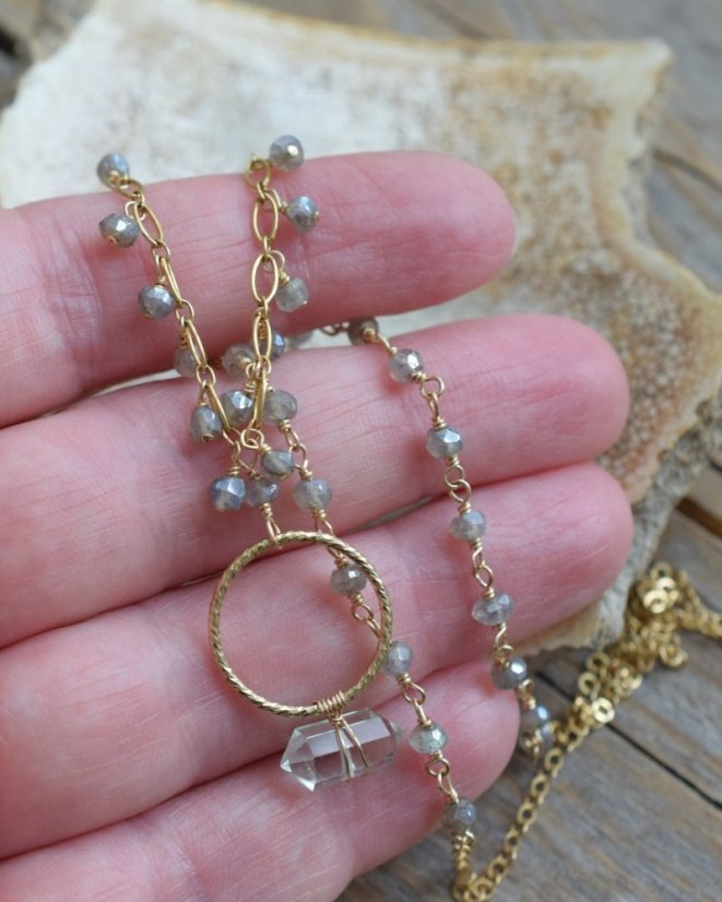 Loďka, labradorit, zelený ametyst, náhrdelník