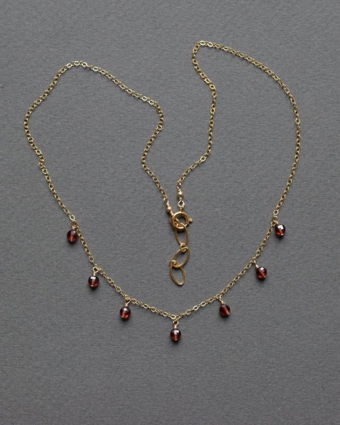 Penízkový s granátky, náhrdelník