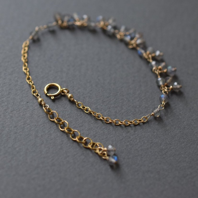 sperky z prirodnich kamenu gold filled